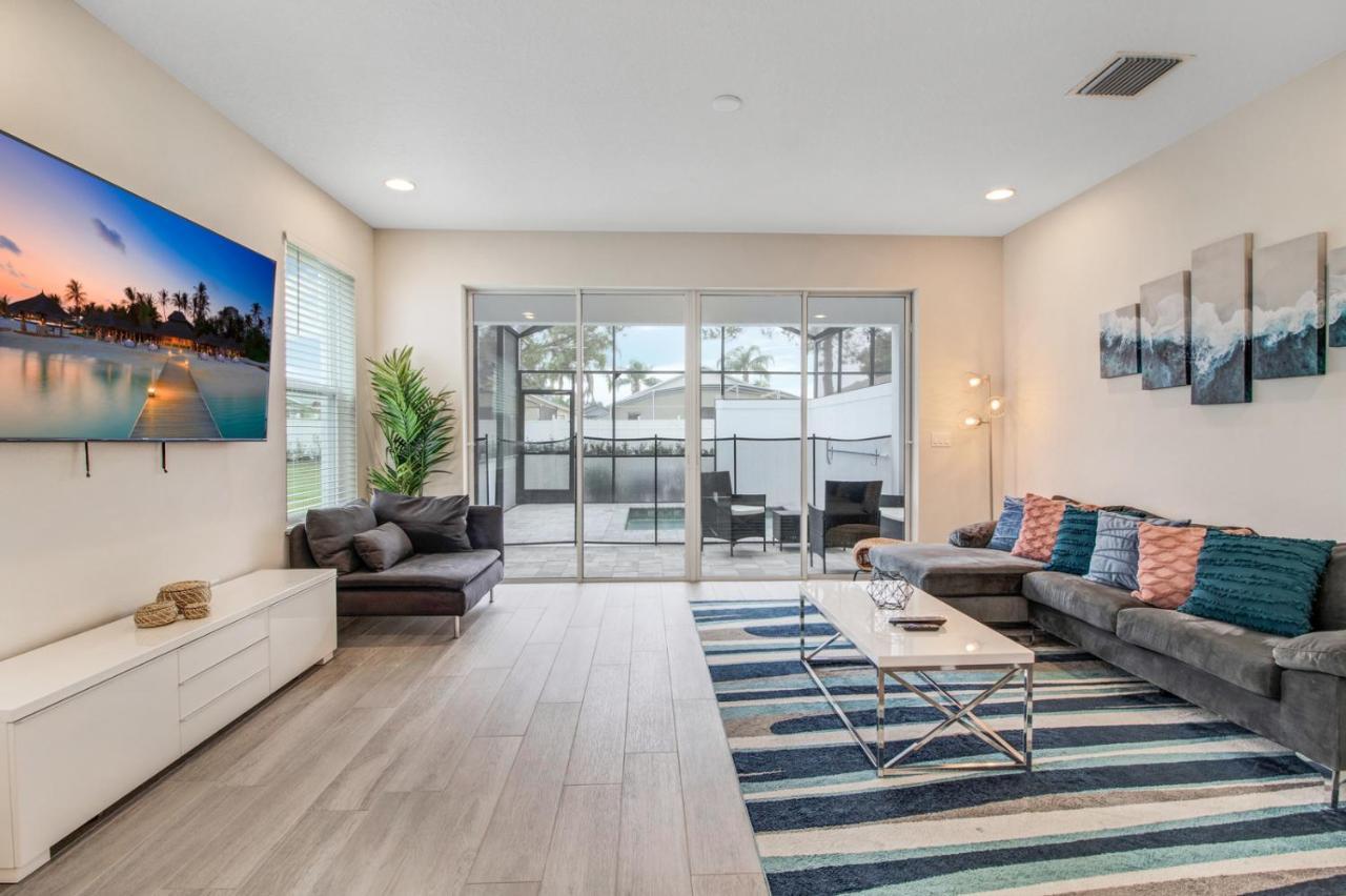 Modern Townhouse Near Disney With Heated Pool Orlando Kültér fotó