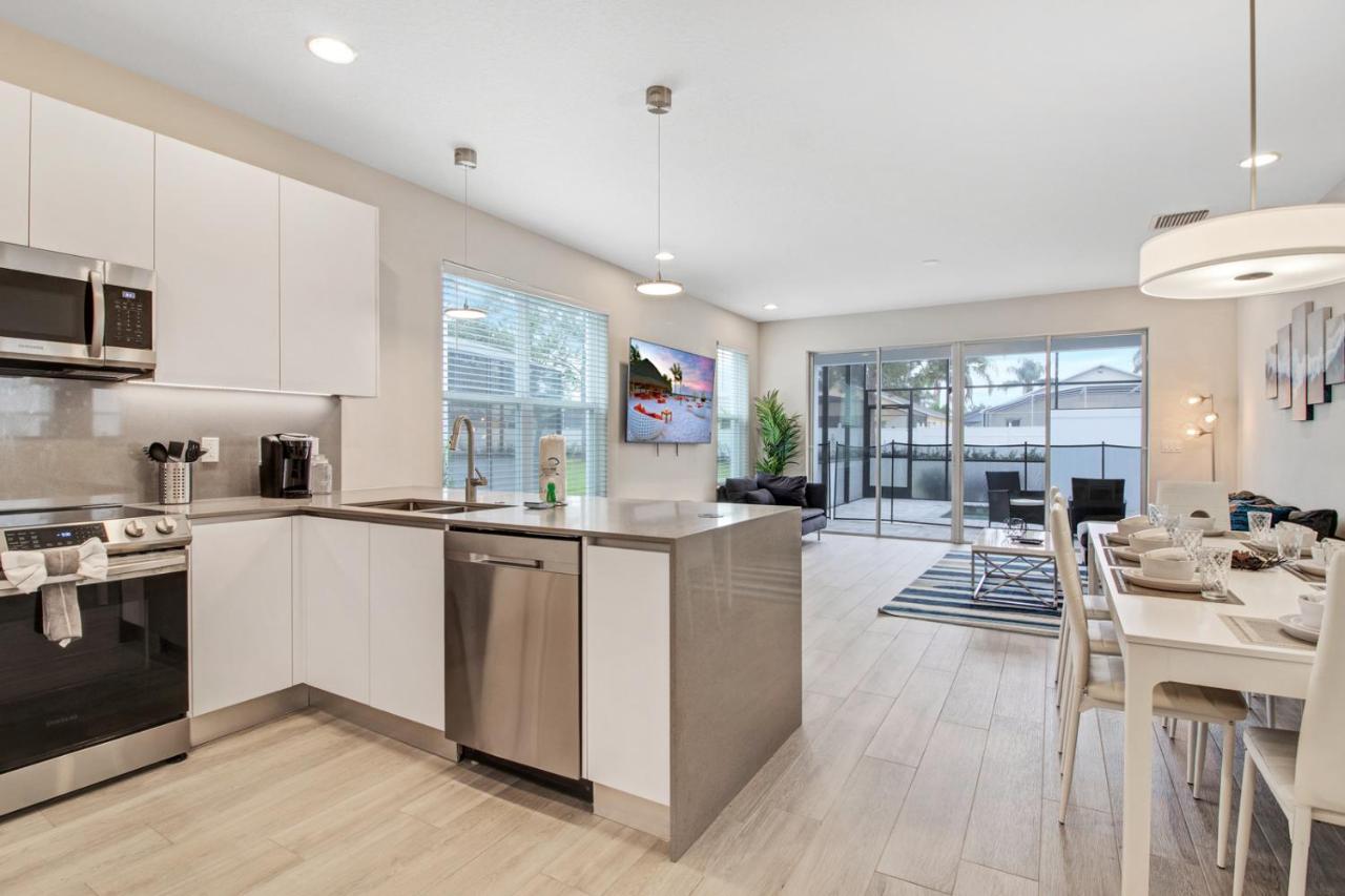 Modern Townhouse Near Disney With Heated Pool Orlando Kültér fotó