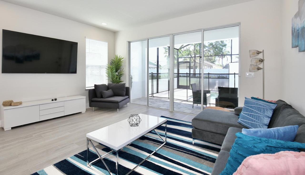 Modern Townhouse Near Disney With Heated Pool Orlando Kültér fotó