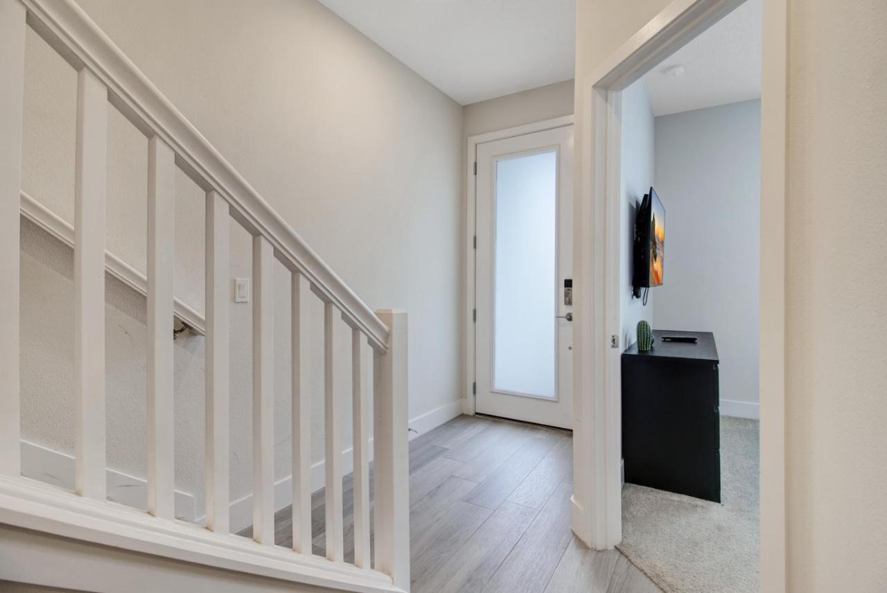 Modern Townhouse Near Disney With Heated Pool Orlando Kültér fotó