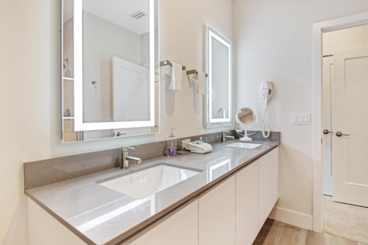 Modern Townhouse Near Disney With Heated Pool Orlando Kültér fotó